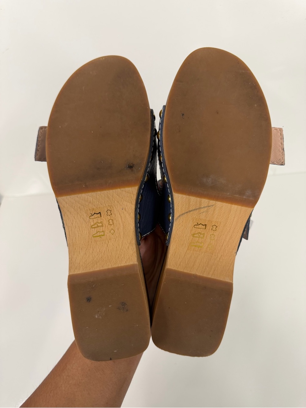 J.Crew Women’s Double Buckle Slide Sandals - Navy Blue Gold Hardware. Size: 7.5 - Picture 6 of 7